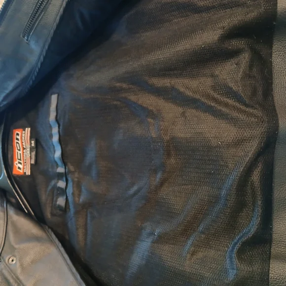 Icon Daytona Jacket - Picture 13 of 14